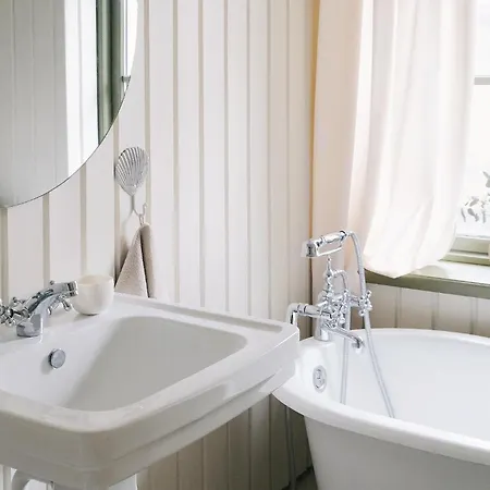 Avar Ja Hubane Stuudiokorter Kesklinnas Viljandi (Viljandimaa)